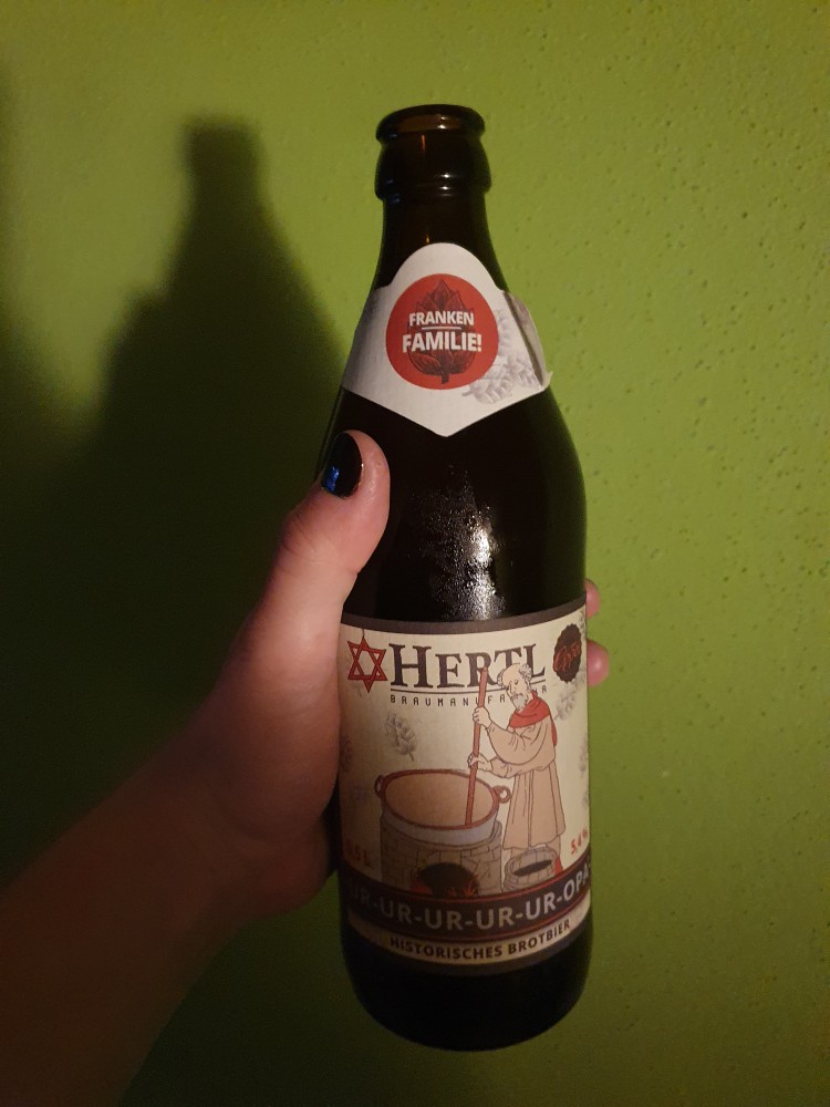 Hertl UR UR UR UR UR UR Historisches Brotbier